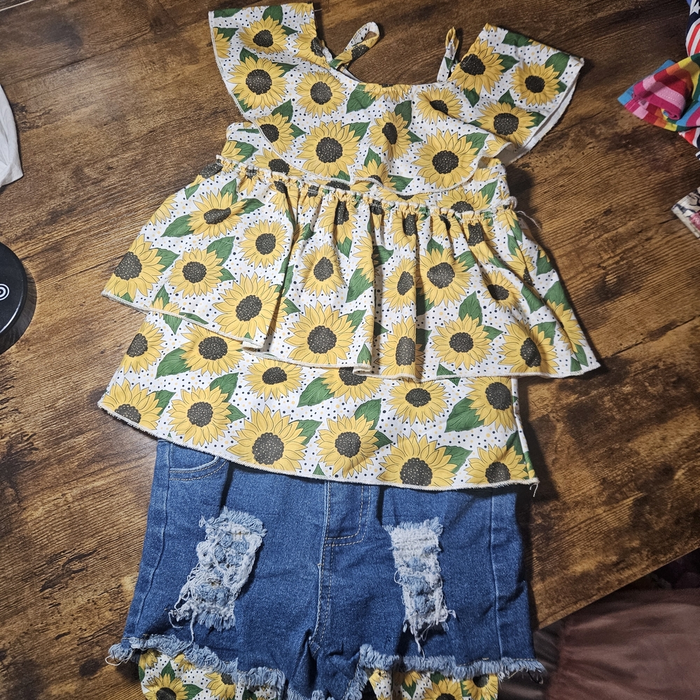 Sunflower Ruffle Girls' Matching Set - Yellow
